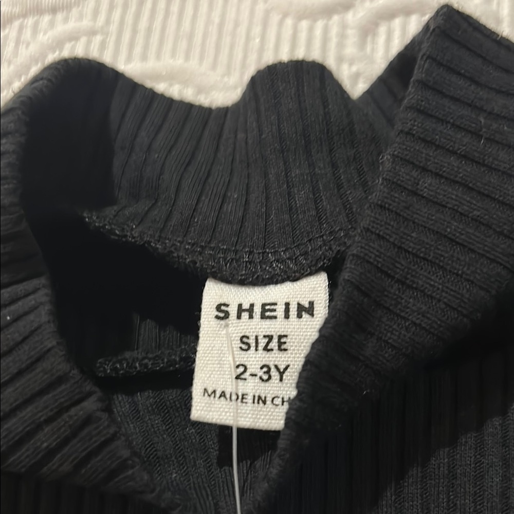 Shein Bundle 2-3 Years. 3 outfits. NWT kids/tiddler - Picture 3 of 14